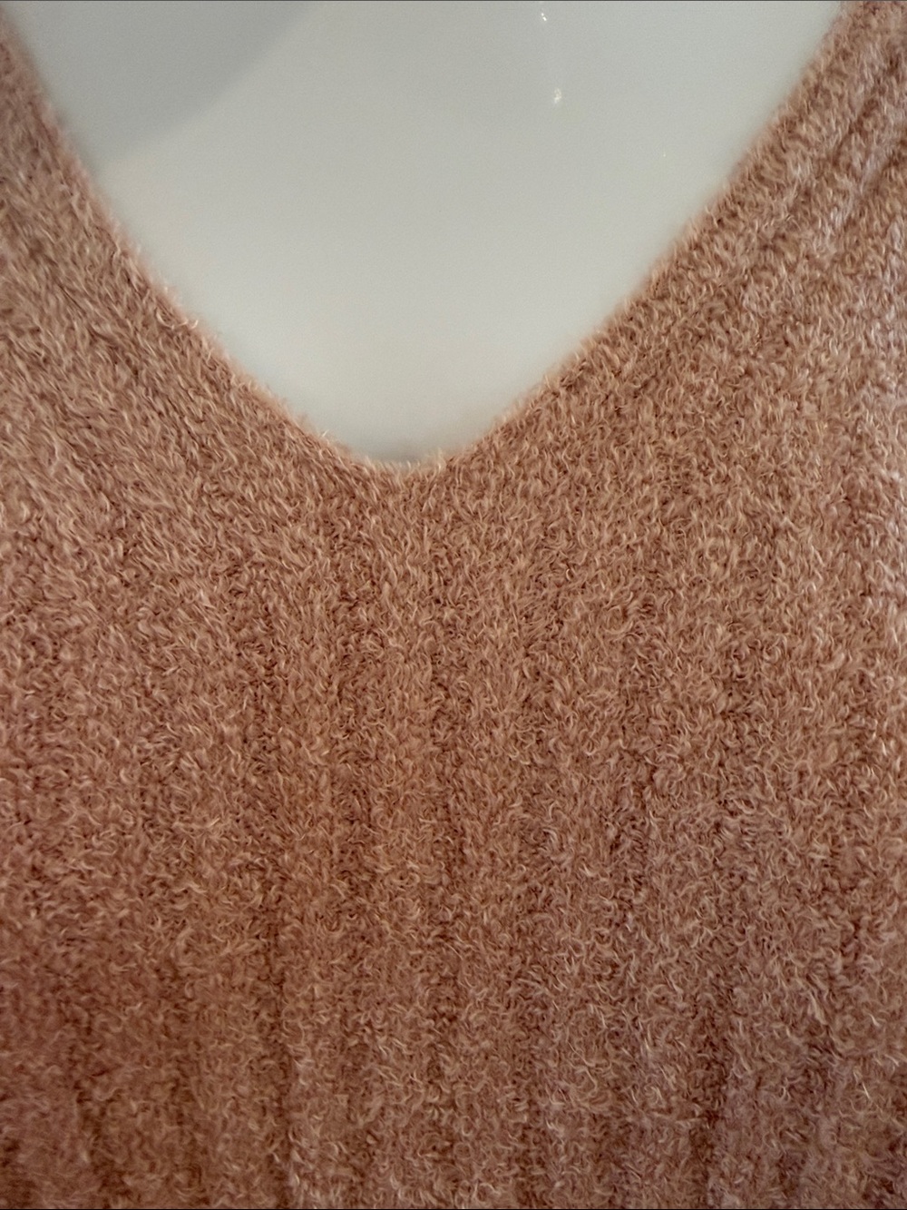 Barefoot Dreams Pink Clay V-Neck Pullover LuxeLounge Pants Mixed Set - Picture 8 of 14